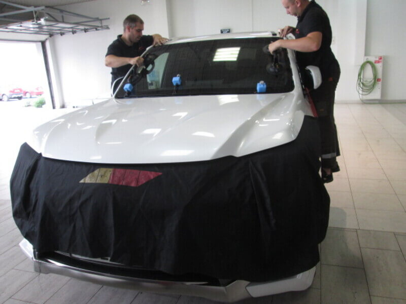 Замена стекла на lexus lc500 в Carglass Замена стекла на lexus lc500 в Carglass
